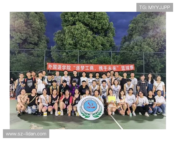 篮球燃动青春逐梦赛场展现团队精神与拼搏力量 篮球燃动青春逐梦赛场展现团队精神与拼搏力量