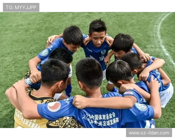 广州足球队的比赛经验分享与成长之路探讨 广州足球队的比赛经验分享与成长之路探讨