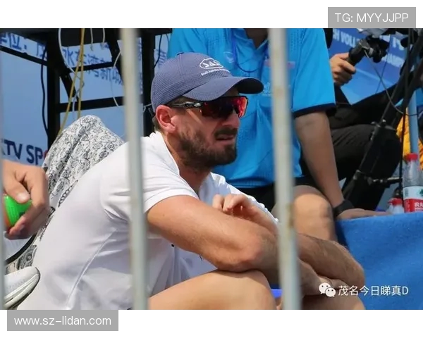 安嫩与汉密尔顿对决结果揭晓赛后分析与精彩瞬间回顾